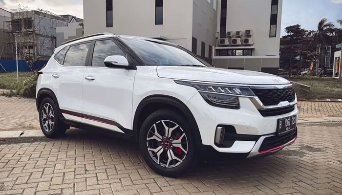 6-fitur-ini-bikin-kia-seltos-gt-line-nyaman